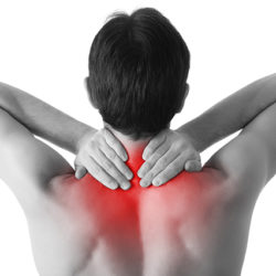 Welche Matratze hilft bei Nacken- und Rückenschmerzen?